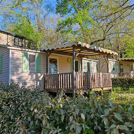 Kamp alanı De L'arche Mobilhome *